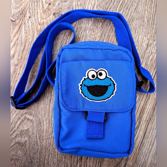 Sesame Street Handbags - Embroidered Cookie Monster Sling Bag with Outer Pouch - Handbag - Purse